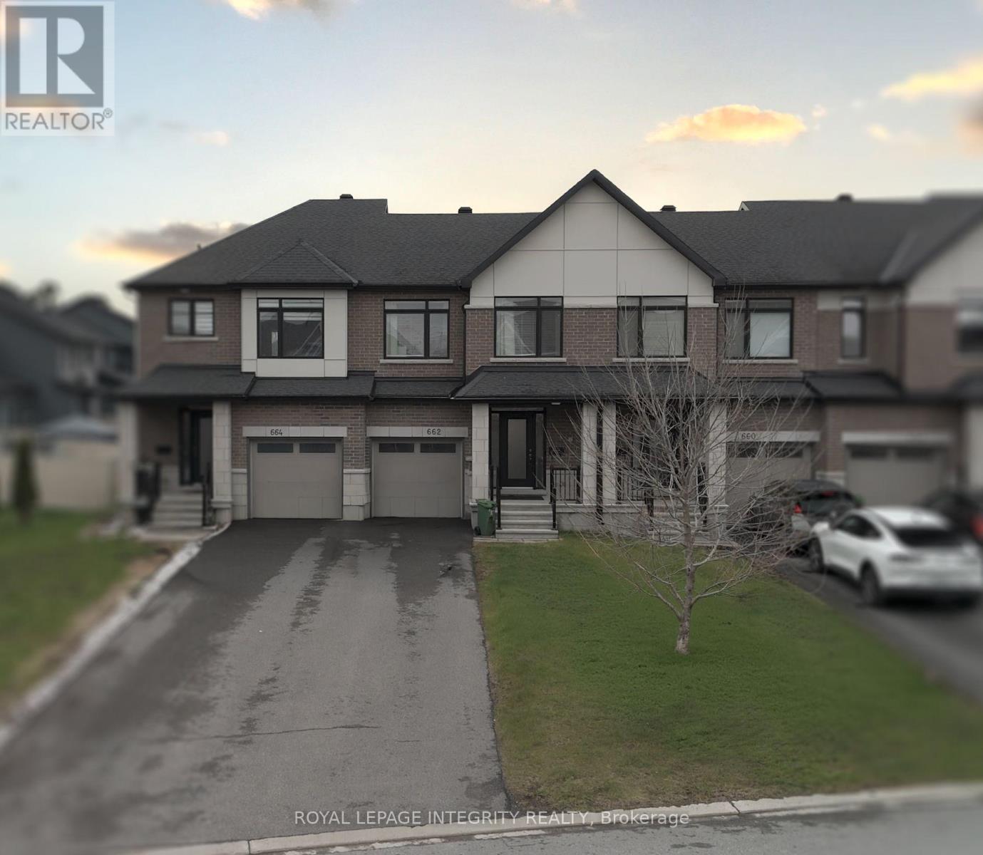 662 Putney Crescent, Ottawa, Ontario  K2S 1E7 - Photo 2 - X13469068