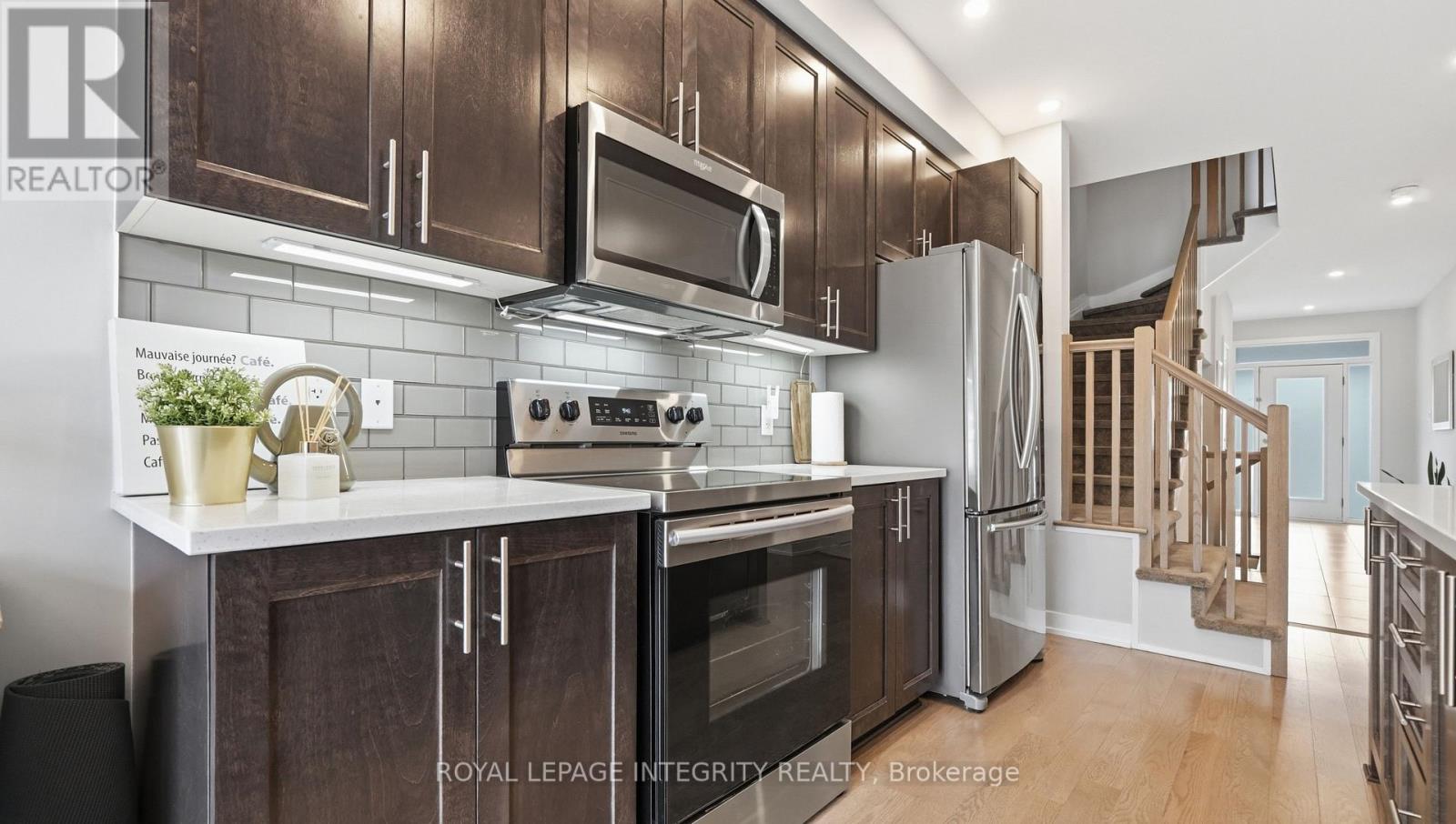662 Putney Crescent, Ottawa, Ontario  K2S 1E7 - Photo 8 - X13469068