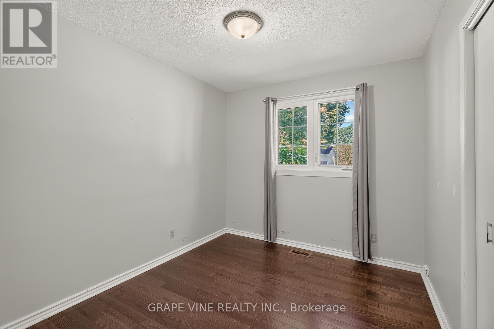 104 Oriole Avenue, Ottawa, Ontario  K2L 1E7 - Photo 15 - X13469104