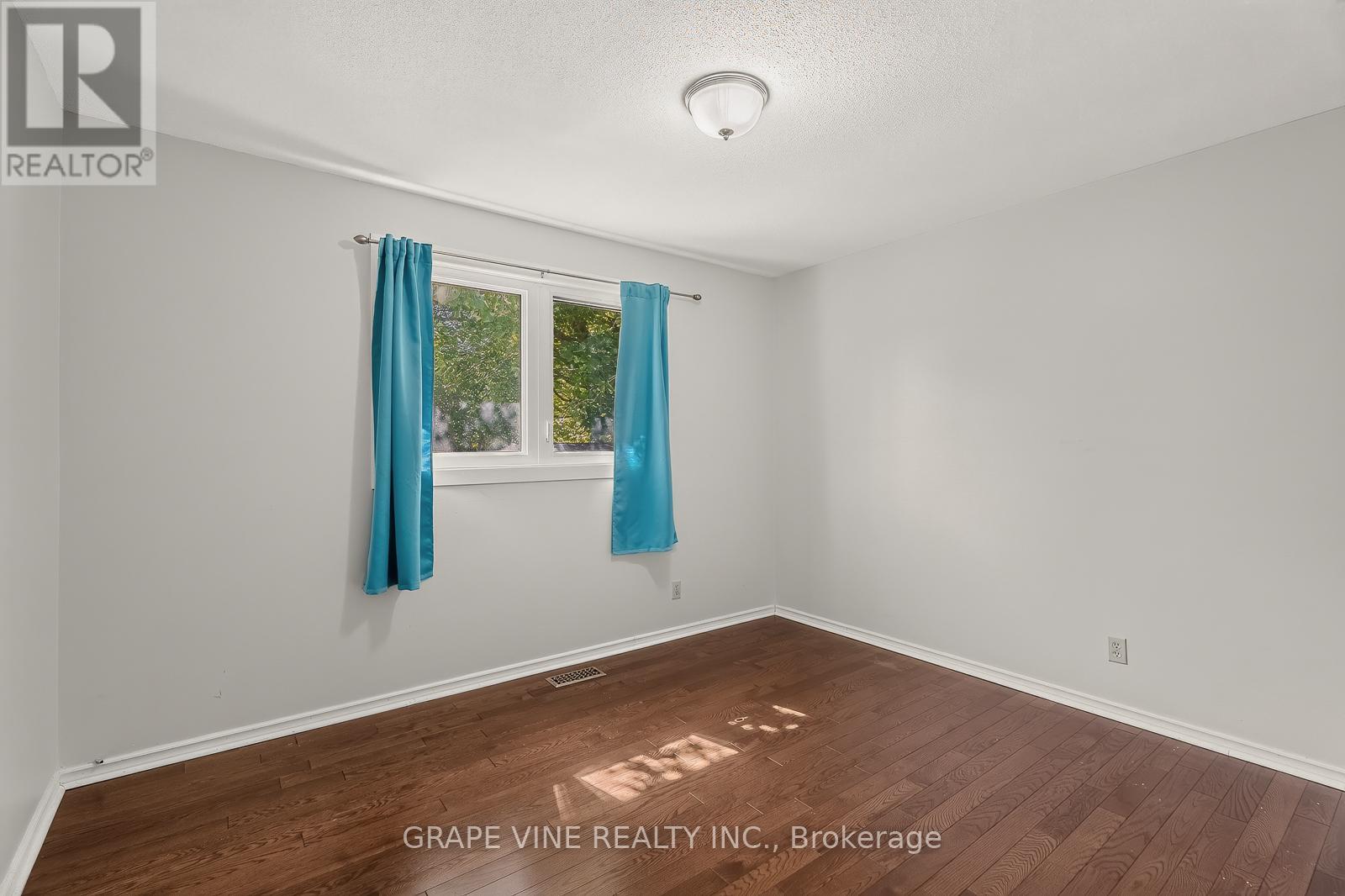 104 Oriole Avenue, Ottawa, Ontario  K2L 1E7 - Photo 20 - X13469104