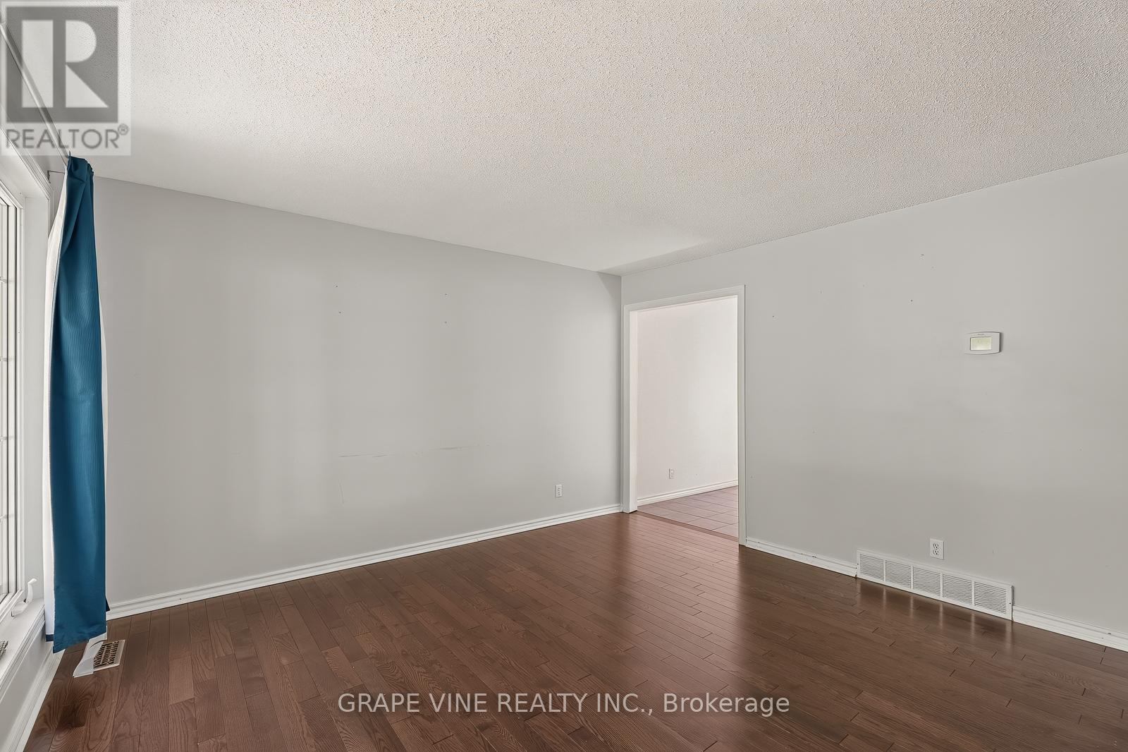 104 Oriole Avenue, Ottawa, Ontario  K2L 1E7 - Photo 9 - X13469104
