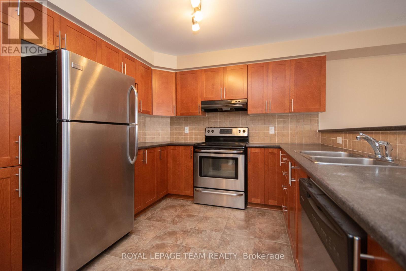 304 Citiplace Drive, Ottawa, Ontario  K2E 0A7 - Photo 10 - X13469192