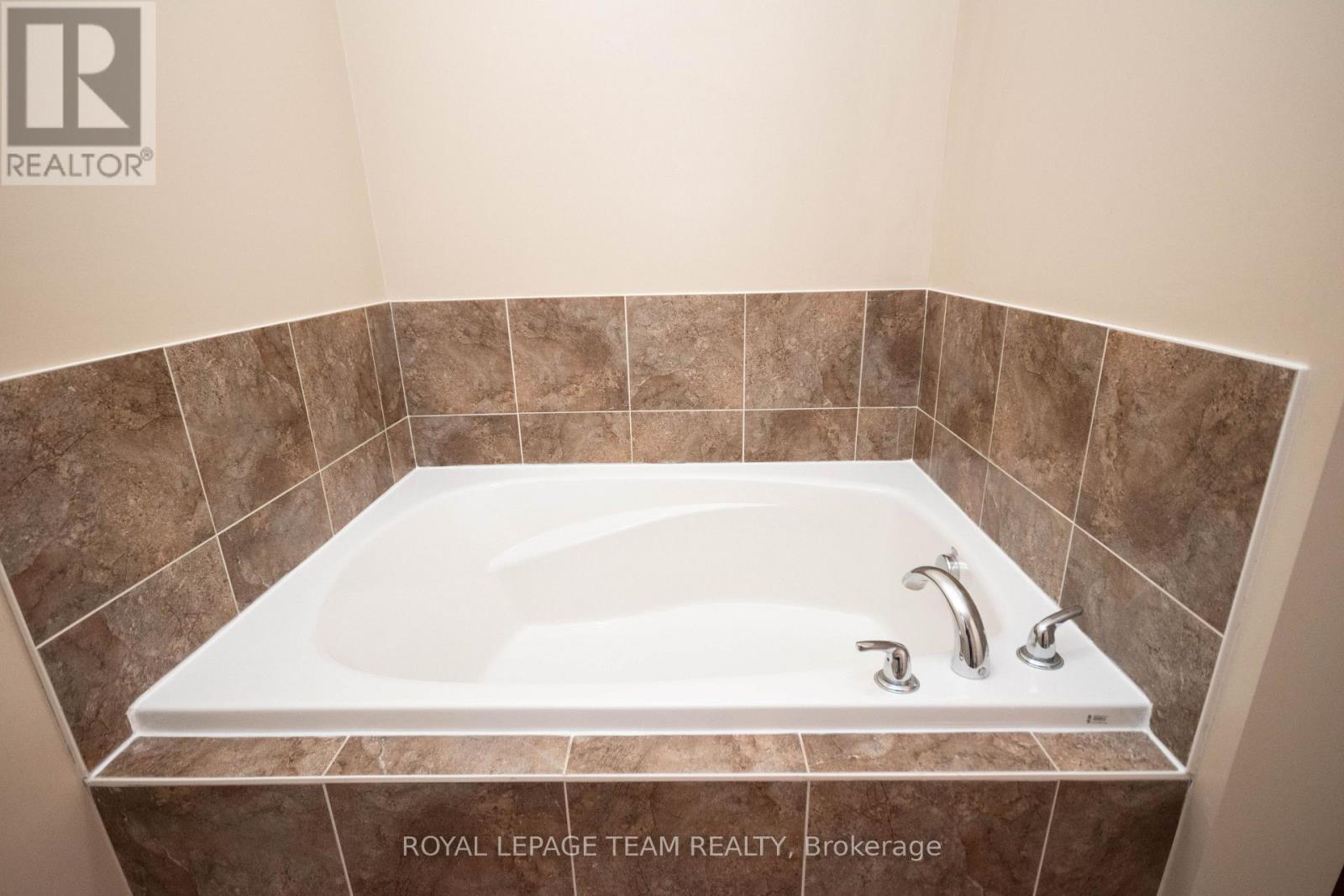 304 Citiplace Drive, Ottawa, Ontario  K2E 0A7 - Photo 25 - X13469192