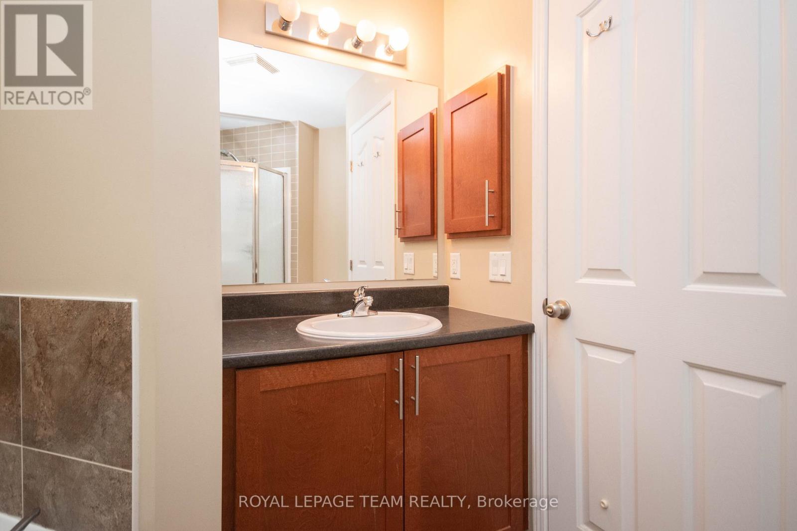 304 Citiplace Drive, Ottawa, Ontario  K2E 0A7 - Photo 6 - X13469192