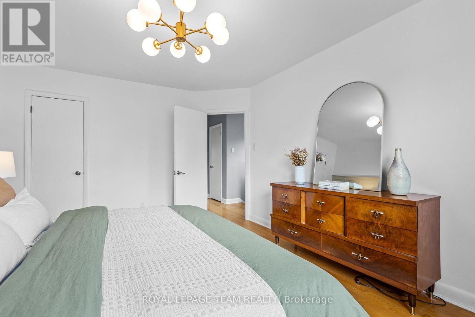 1215 Emperor Avenue, Ottawa, Ontario  K1Z 8C3 - Photo 18 - X13469204