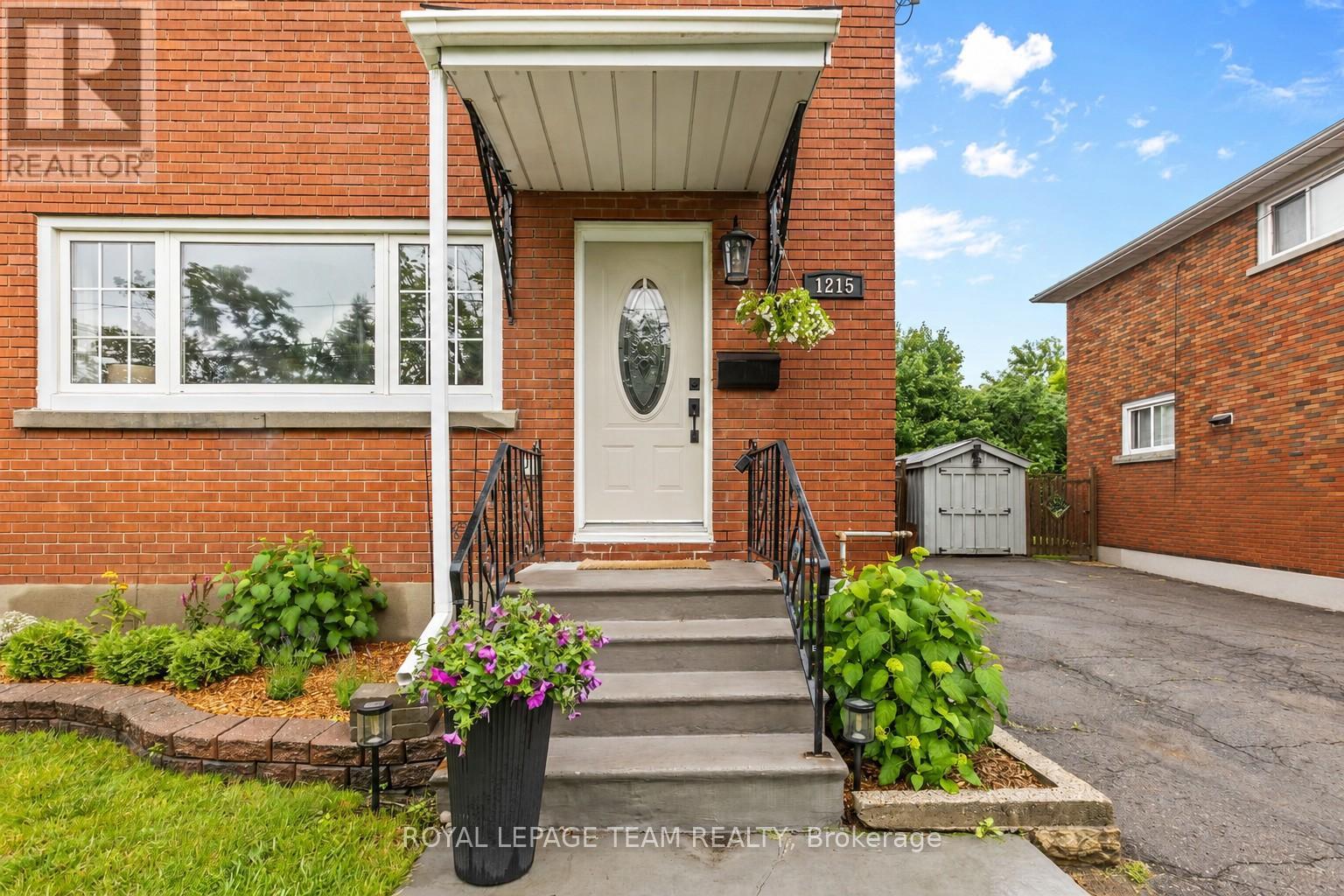 1215 Emperor Avenue, Ottawa, Ontario  K1Z 8C3 - Photo 3 - X13469204