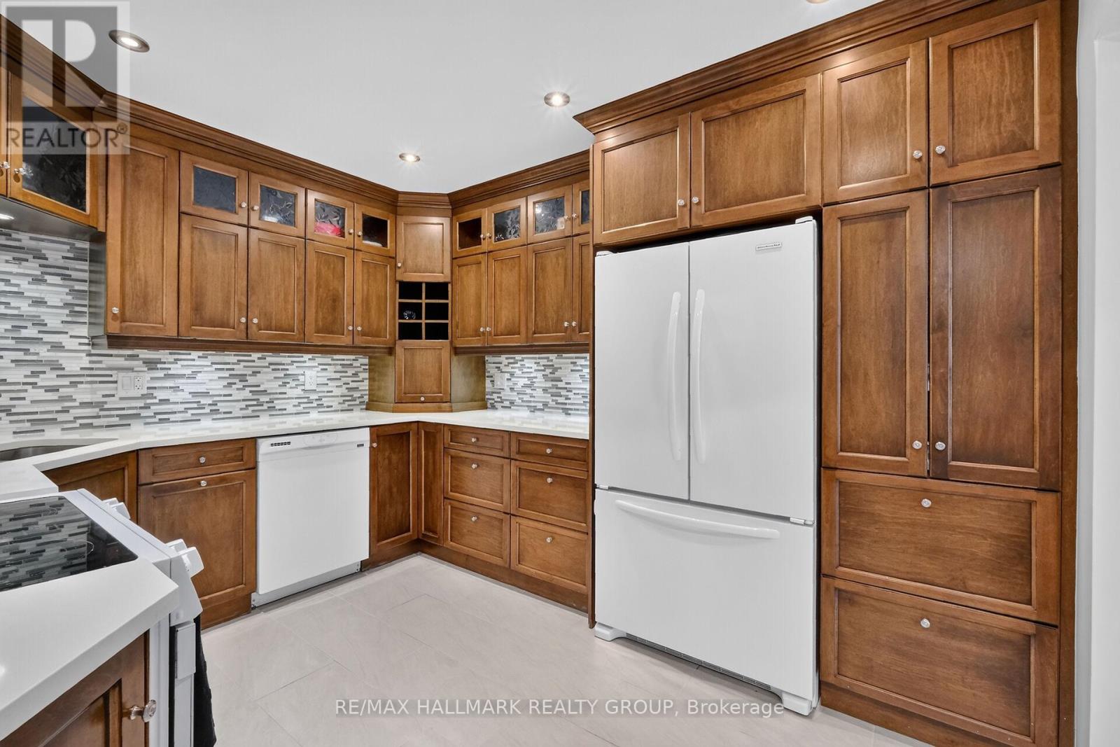 162 Dunbarton Court, Ottawa, Ontario  K1K 4L6 - Photo 14 - X13469356
