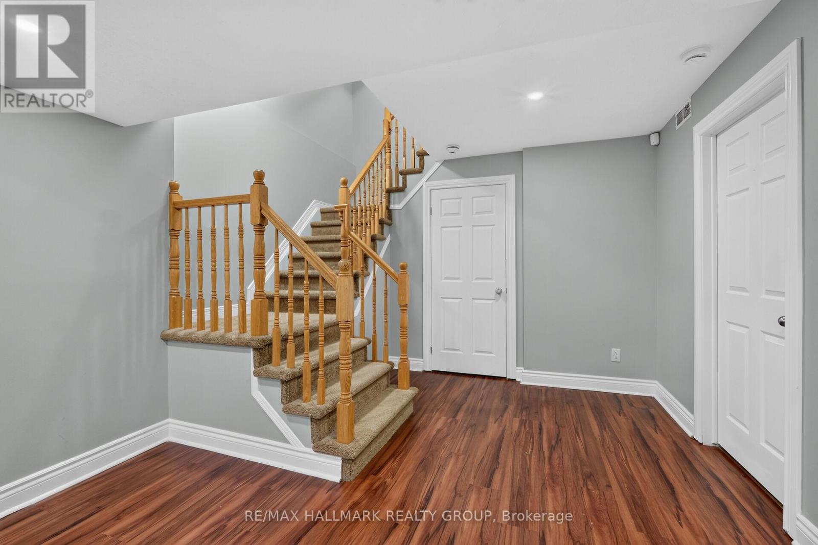 162 Dunbarton Court, Ottawa, Ontario  K1K 4L6 - Photo 17 - X13469356