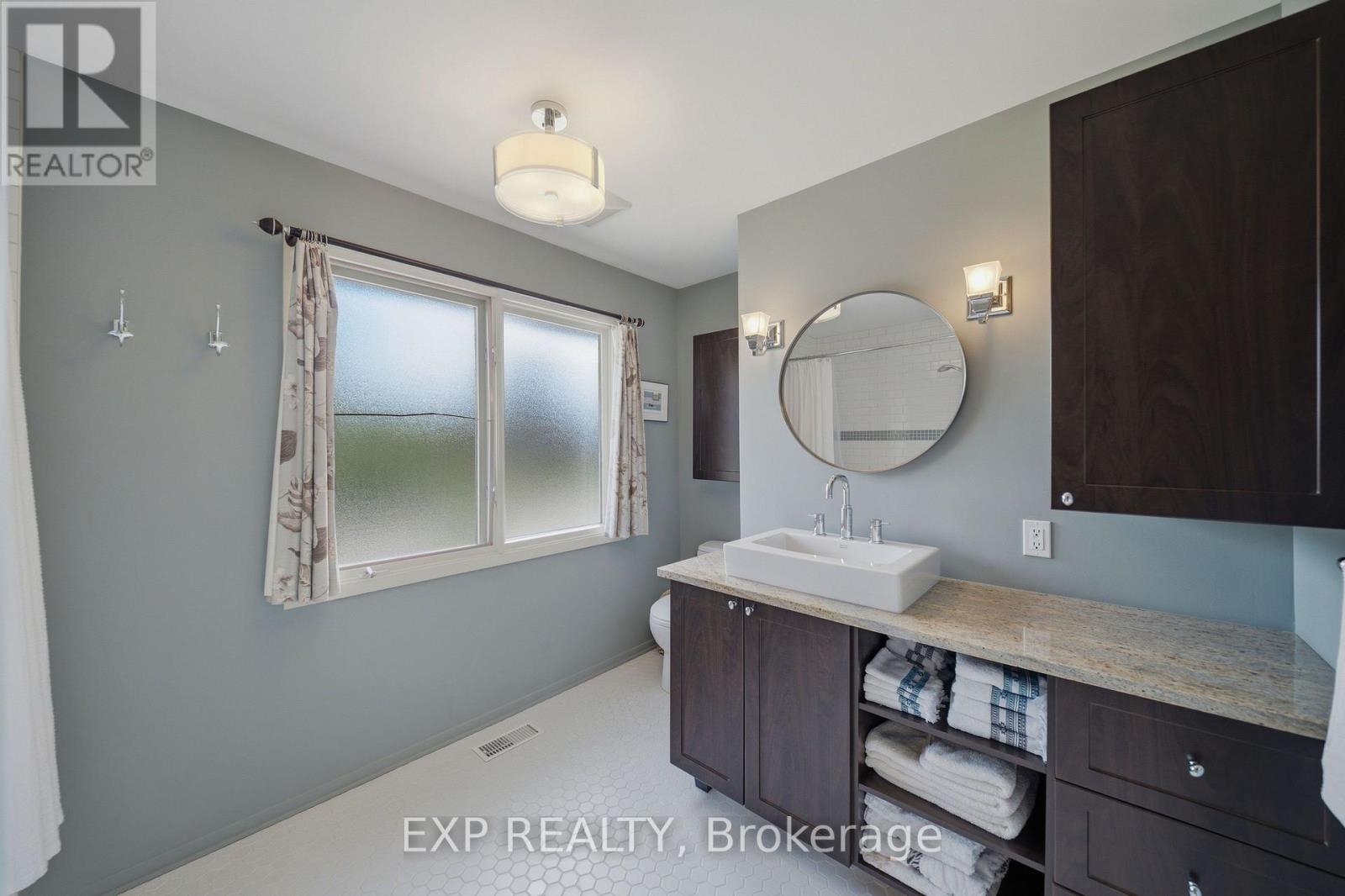 919 Plante Drive, Ottawa, Ontario  K1V 9E3 - Photo 25 - X13469472