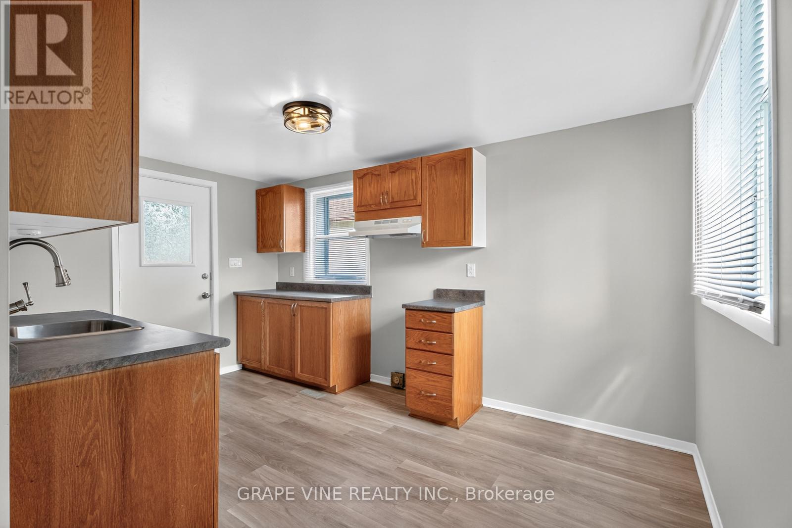 814 Laurier Street, Clarence-Rockland, Ontario  K4K 1E6 - Photo 12 - X13469474
