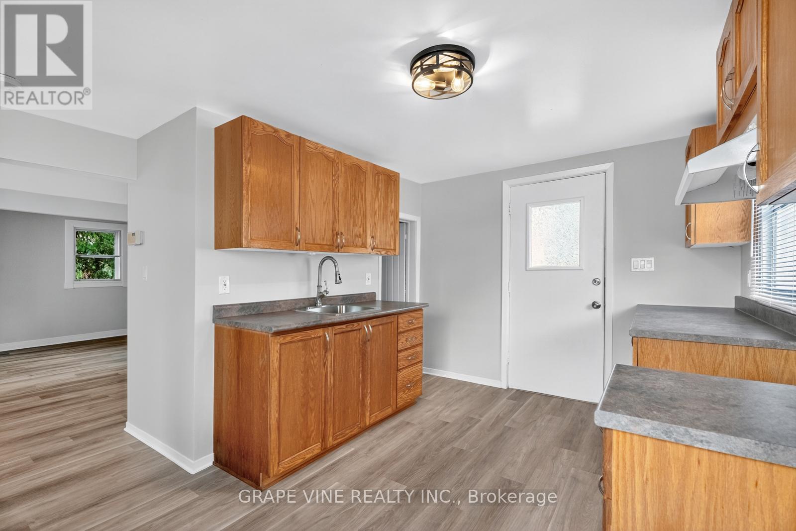 814 Laurier Street, Clarence-Rockland, Ontario  K4K 1E6 - Photo 13 - X13469474