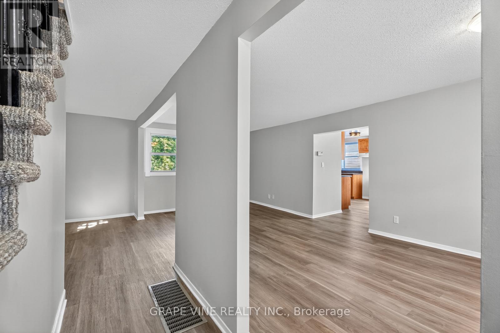 814 Laurier Street, Clarence-Rockland, Ontario  K4K 1E6 - Photo 4 - X13469474
