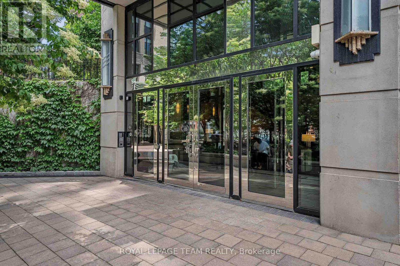507 - 245 Kent Street, Ottawa, Ontario  K2P 0A5 - Photo 2 - X13469510