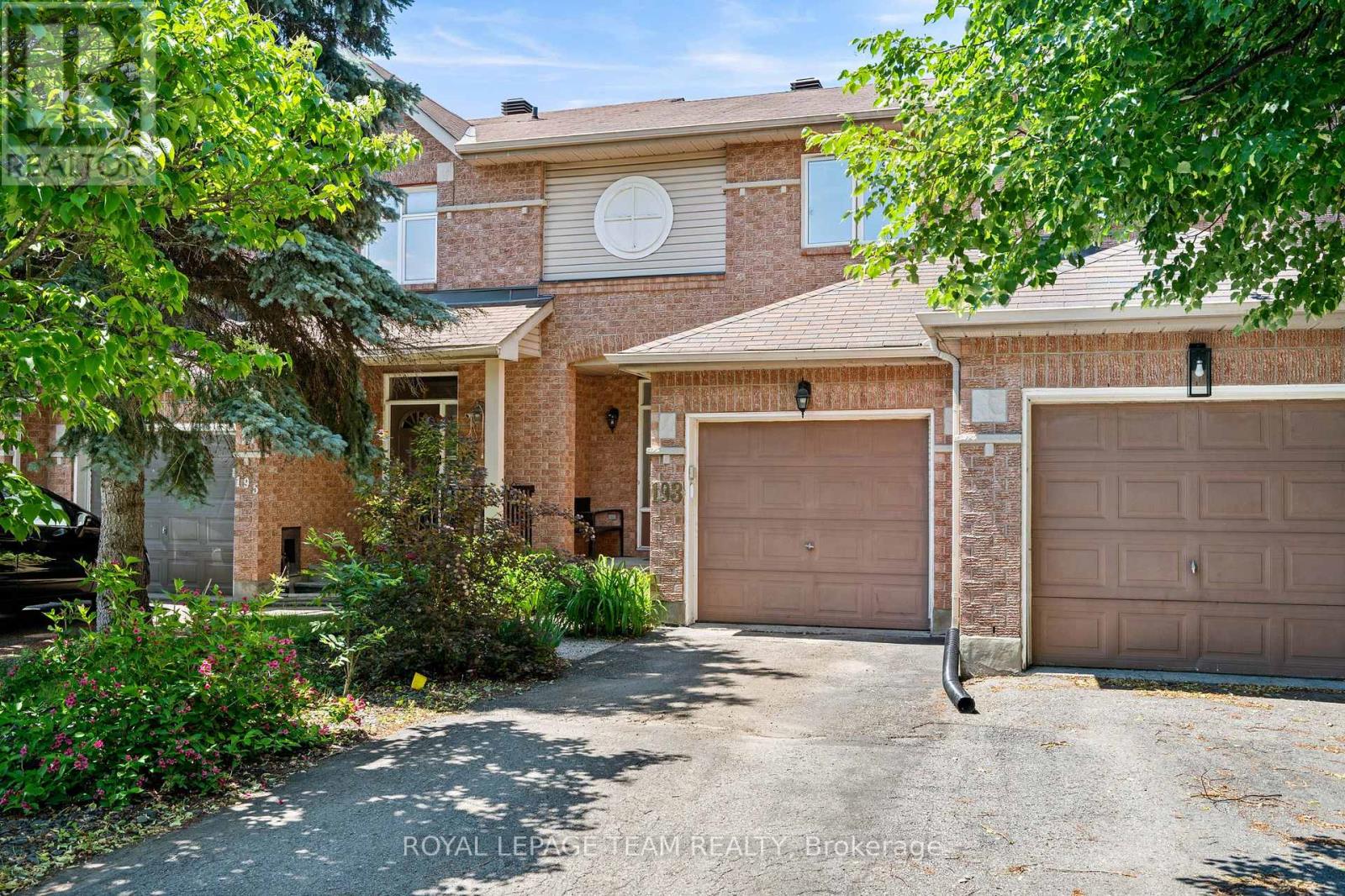 193 Thornbury Crescent, Ottawa, Ontario  K2G 6C2 - Photo 1 - X13469698