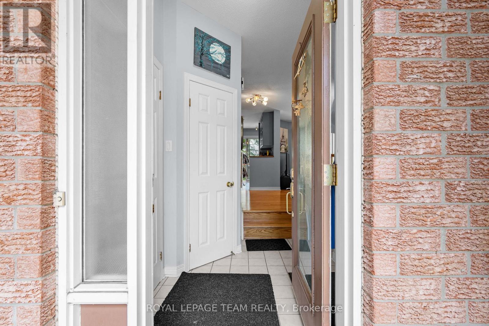 193 Thornbury Crescent, Ottawa, Ontario  K2G 6C2 - Photo 5 - X13469698