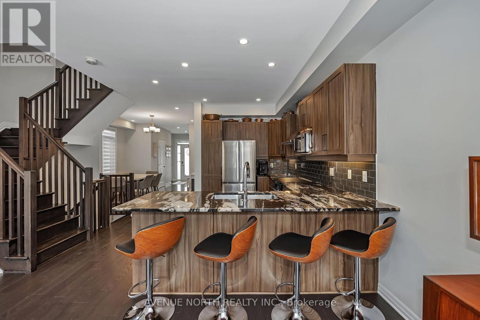 323 Lysander Place, Ottawa, Ontario  K1K 3X8 - Photo 13 - X13469938