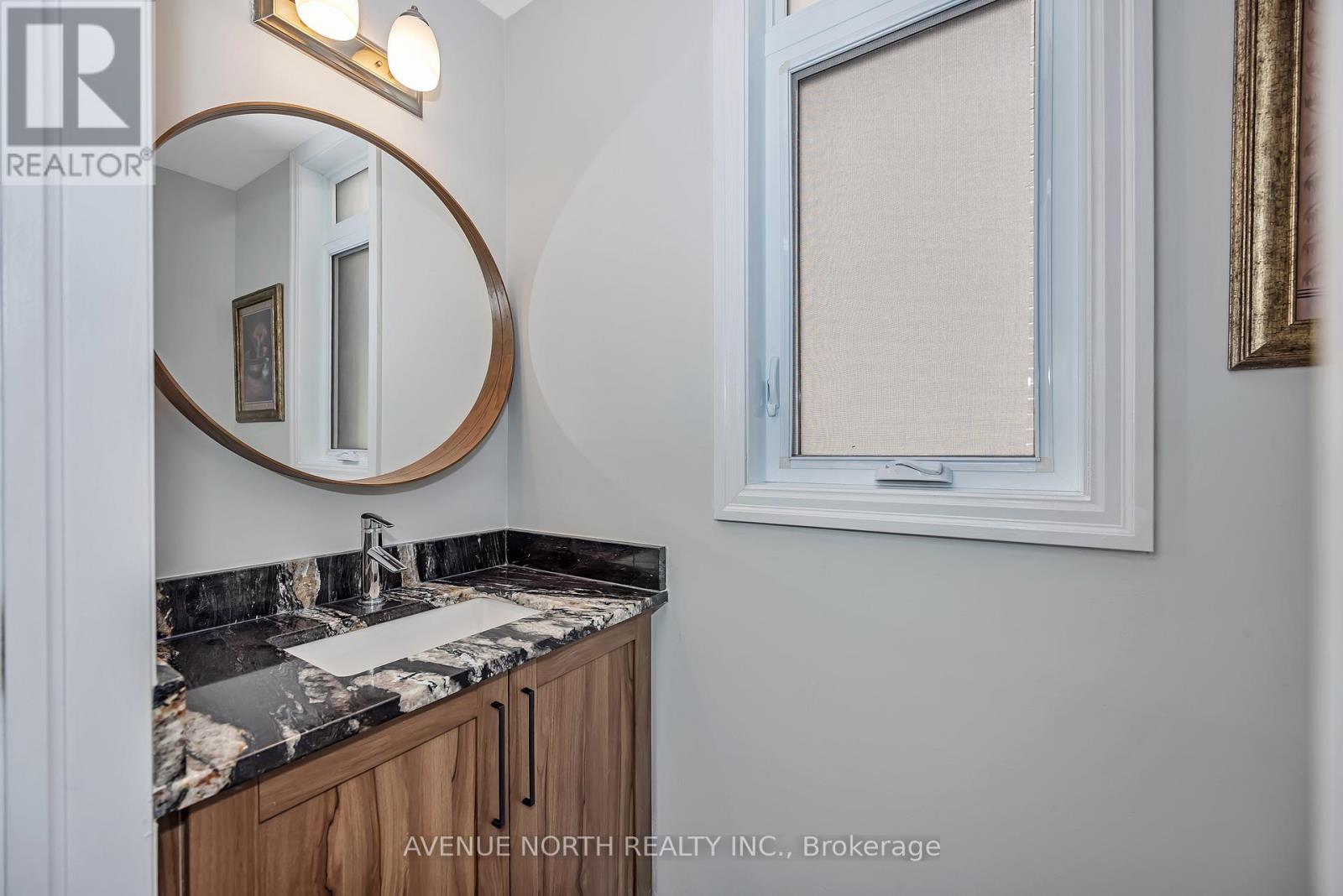 323 Lysander Place, Ottawa, Ontario  K1K 3X8 - Photo 5 - X13469938