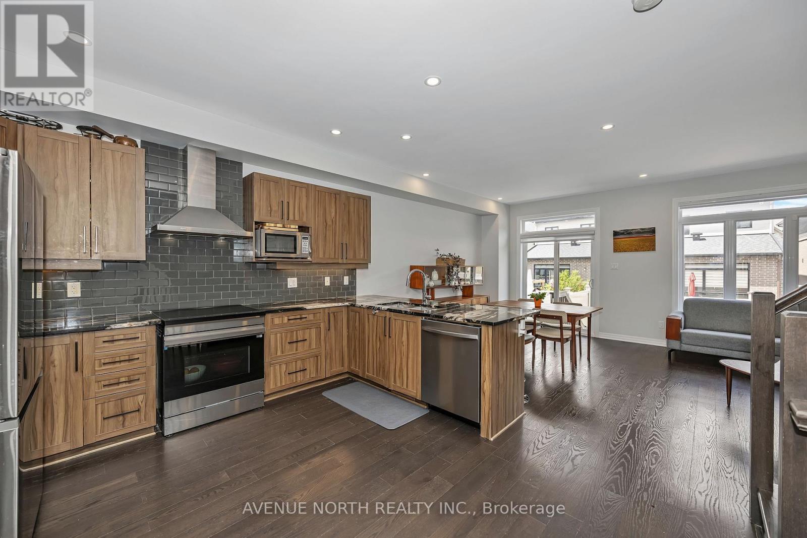 323 Lysander Place, Ottawa, Ontario  K1K 3X8 - Photo 9 - X13469938
