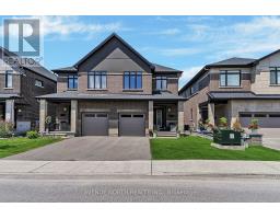 323 LYSANDER PLACE, Ottawa, Ontario