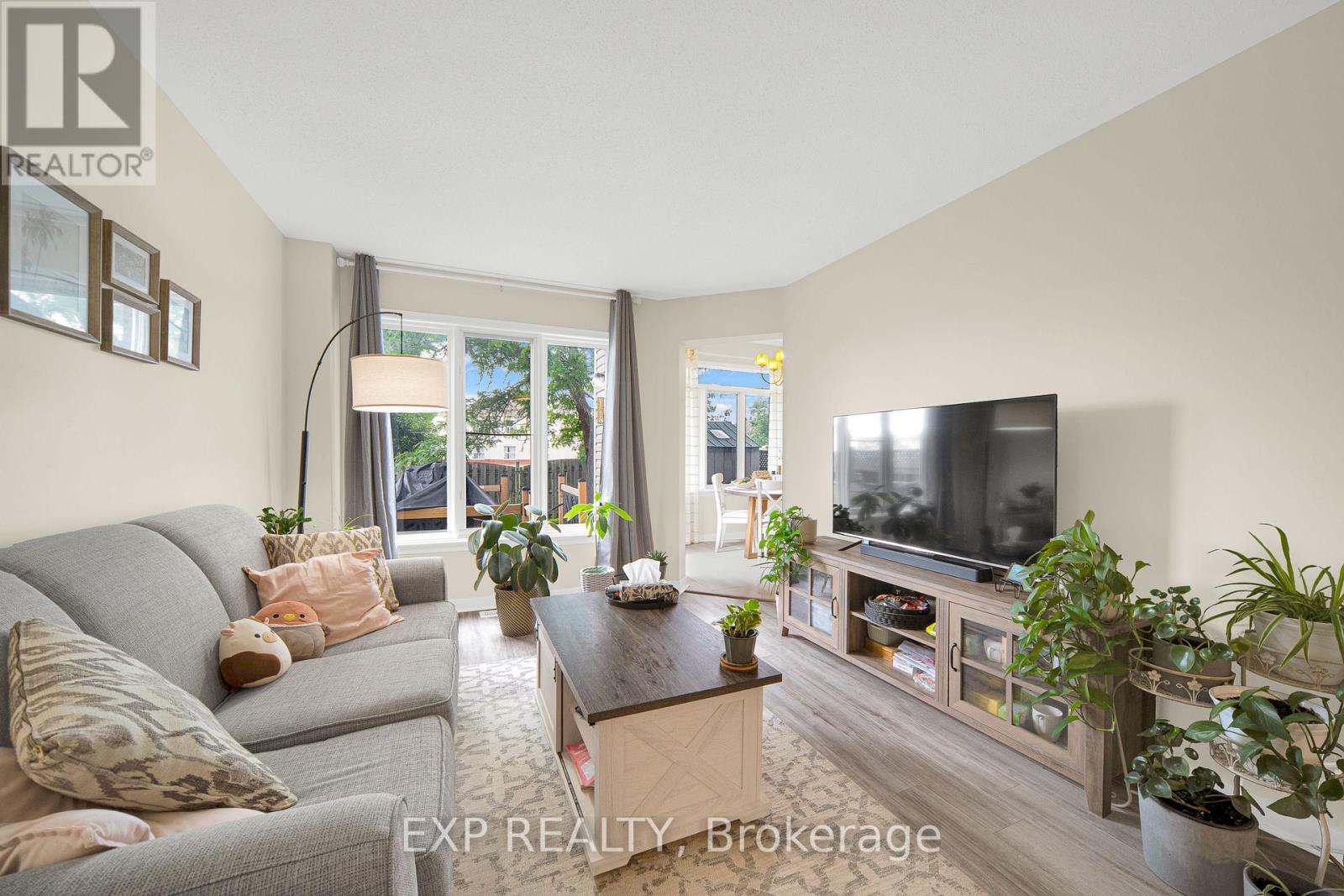 51 Palmadeo Drive, Ottawa, Ontario  K2J 4Z3 - Photo 3 - X13469942