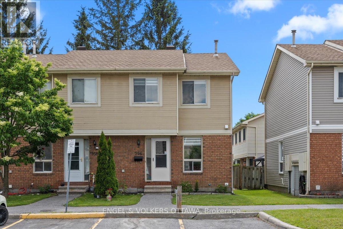 54 - 956 COOKSHIRE CRESCENT, Ottawa, Ontario