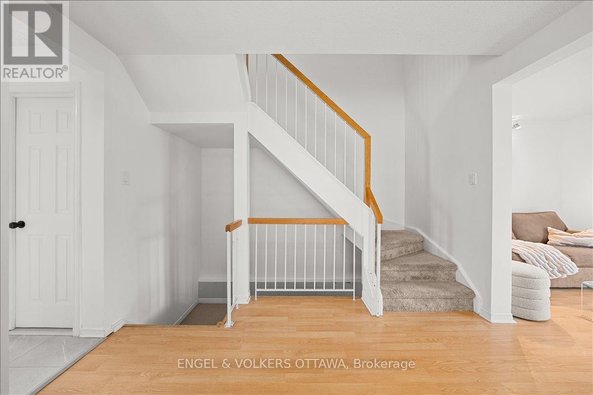 54 - 956 Cookshire Crescent, Ottawa, Ontario  K4A 3K3 - Photo 16 - X13469960