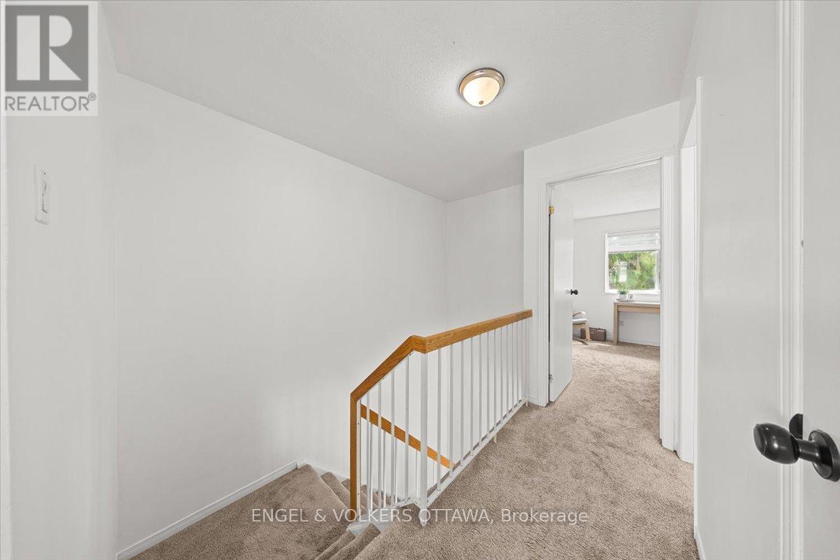 54 - 956 Cookshire Crescent, Ottawa, Ontario  K4A 3K3 - Photo 18 - X13469960