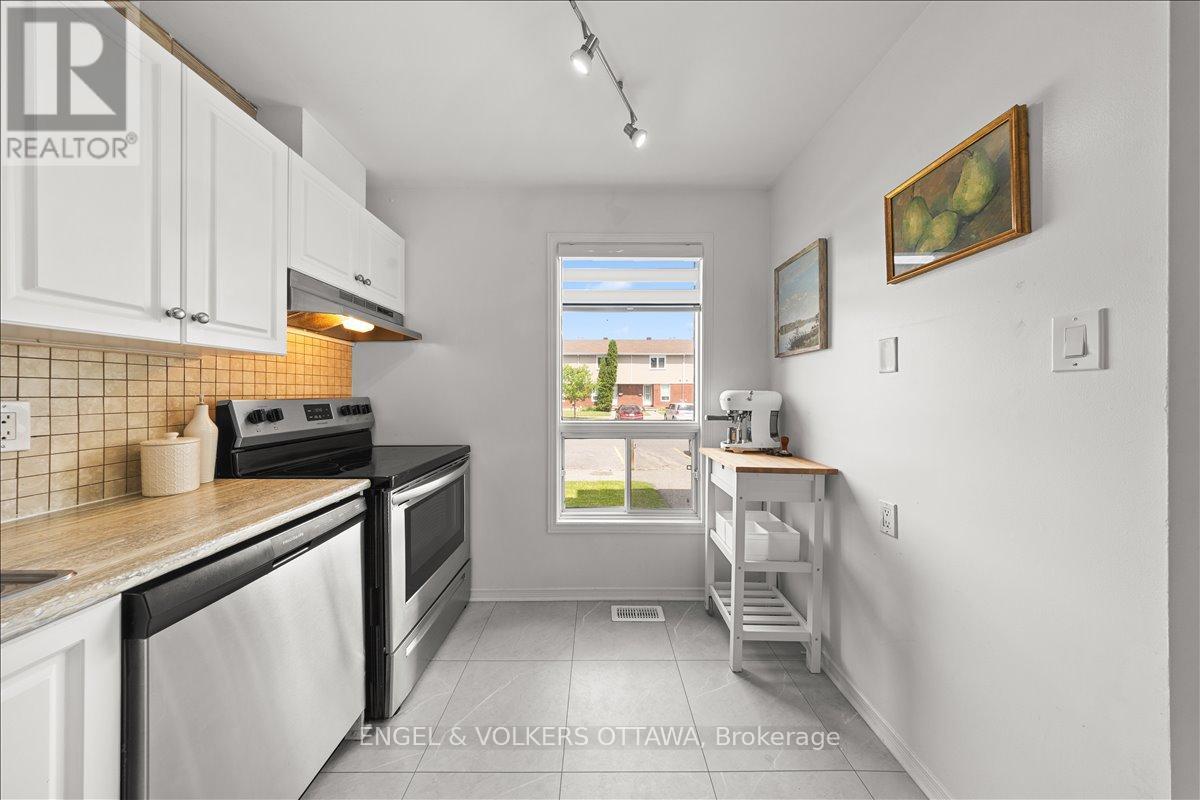 54 - 956 Cookshire Crescent, Ottawa, Ontario  K4A 3K3 - Photo 9 - X13469960