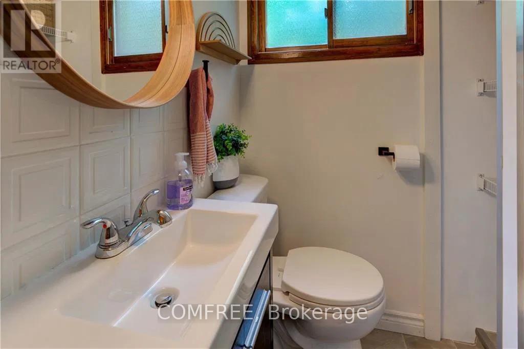 199 West Devil Lake Lane, Frontenac, Ontario  K0H 2T0 - Photo 15 - X13469992