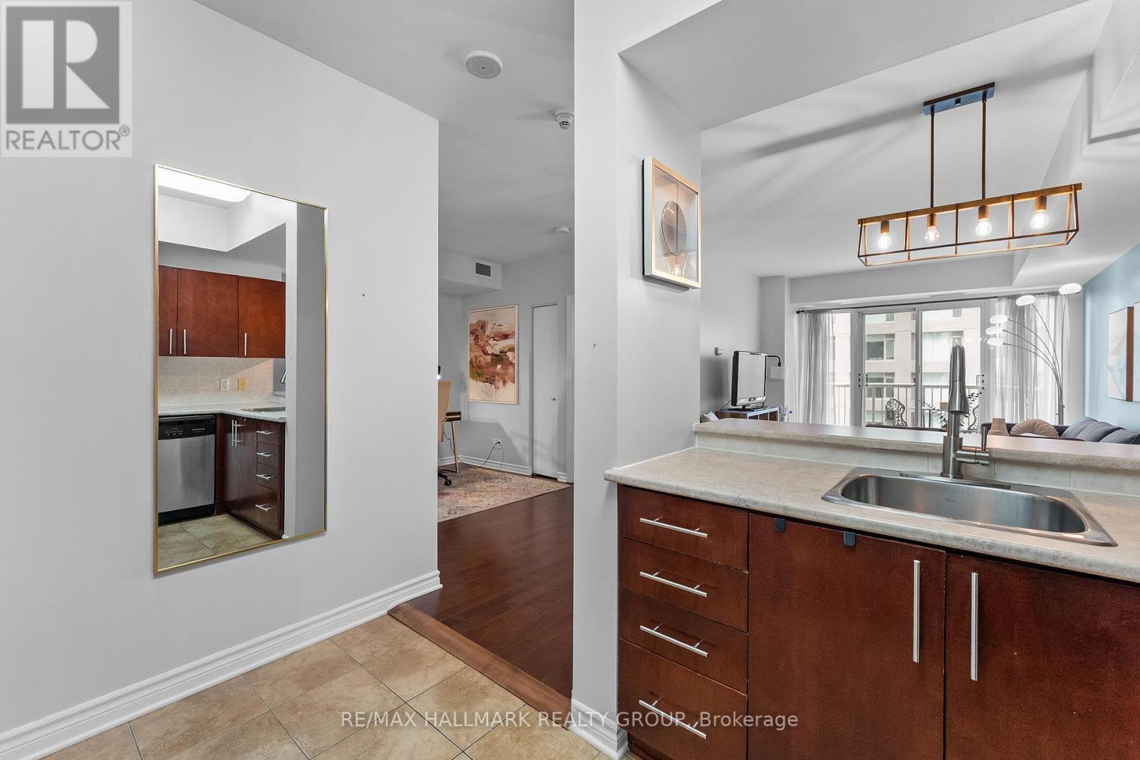 1702 - 200 Rideau Street, Ottawa, Ontario  K1N 5Y1 - Photo 13 - X13470002
