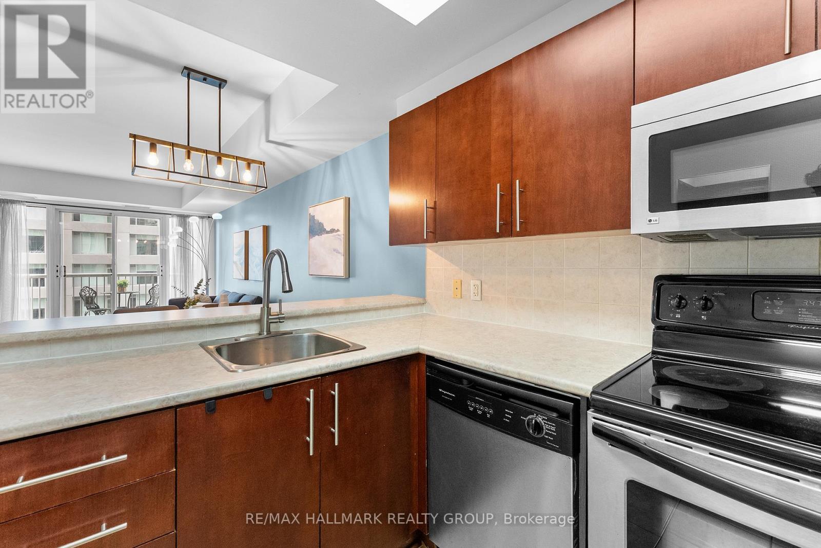 1702 - 200 Rideau Street, Ottawa, Ontario  K1N 5Y1 - Photo 16 - X13470002