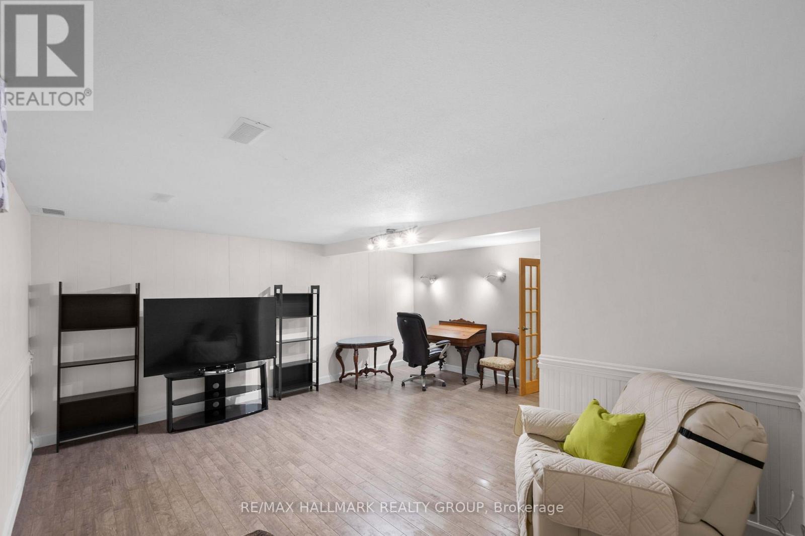 1791 Lamoureux Drive, Ottawa, Ontario  K1E 2H3 - Photo 25 - X13470064