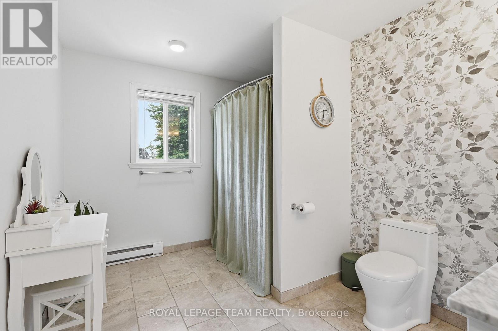 19238 Richmond Court, South Glengarry, Ontario  K0C 2E0 - Photo 21 - X13470068