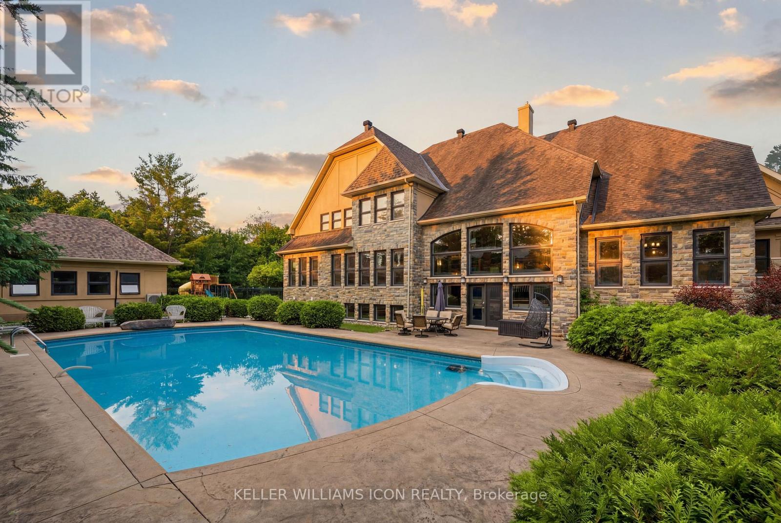 5801 Longhearth Way, Ottawa, Ontario  K4M 1M2 - Photo 45 - X13470072