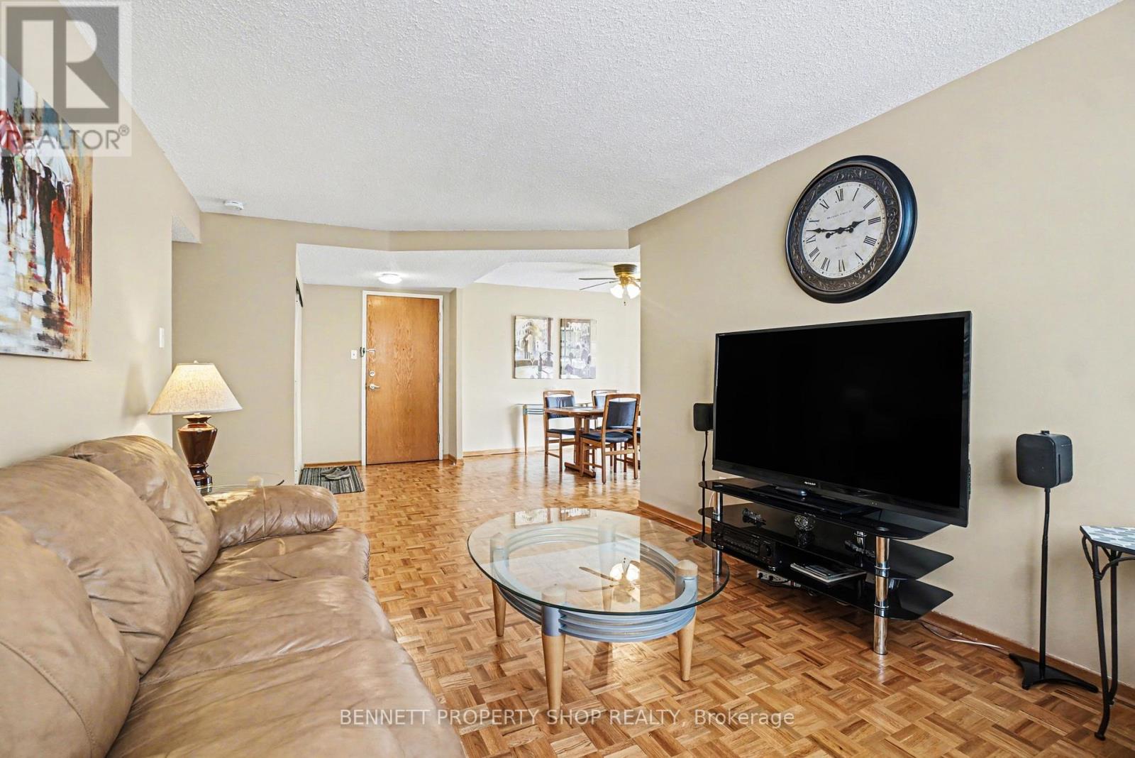 610 - 2760 Carousel Crescent, Ottawa, Ontario  K1T 2N4 - Photo 4 - X13470080
