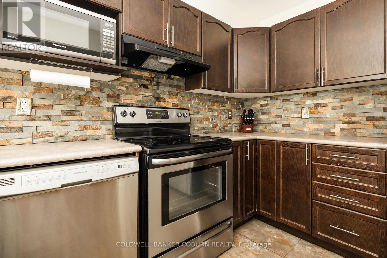 238 Arrita Street, Ottawa, Ontario  K2S 0J7 - Photo 15 - X13470208