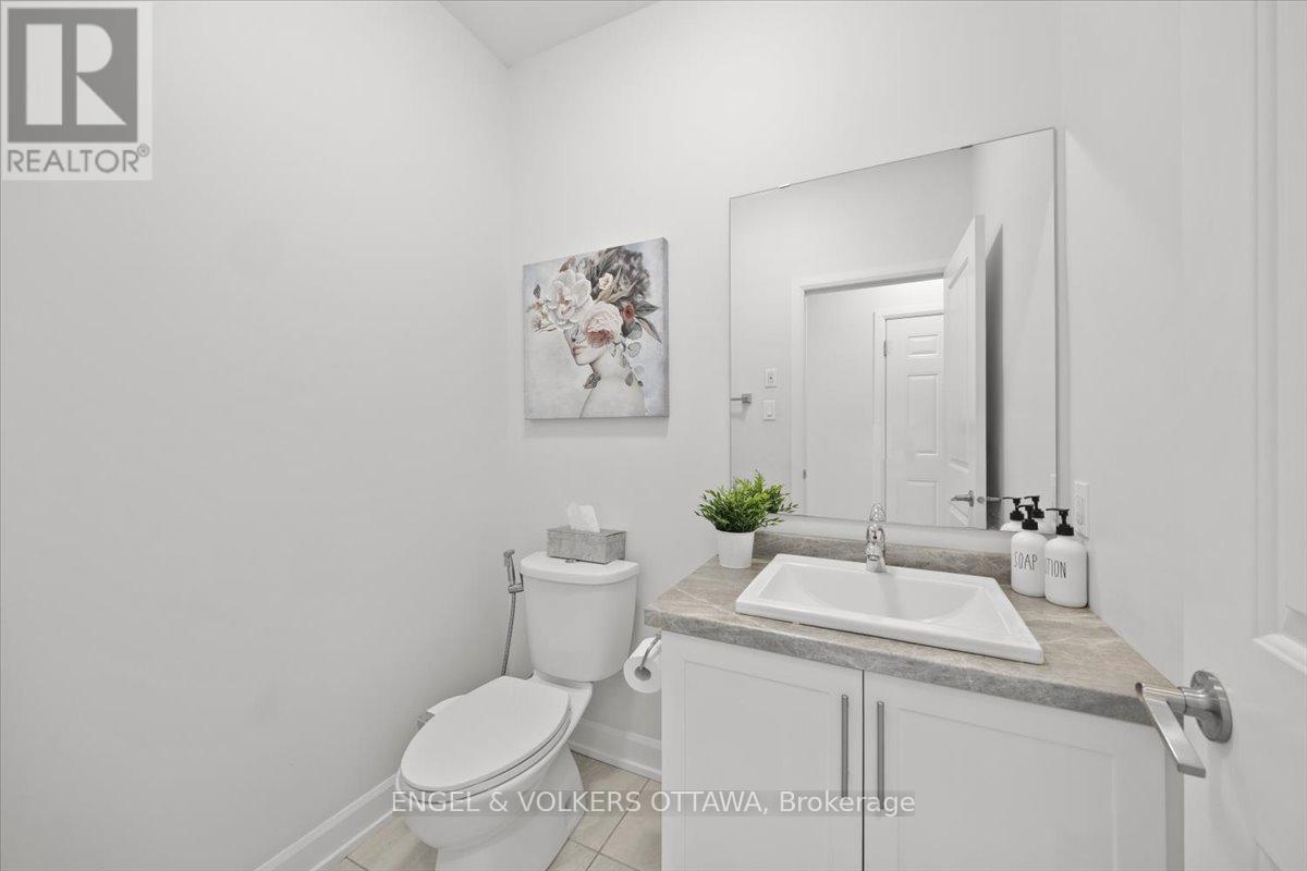 110 Pioneer Road, Russell, Ontario  K4R 0C9 - Photo 4 - X13470218