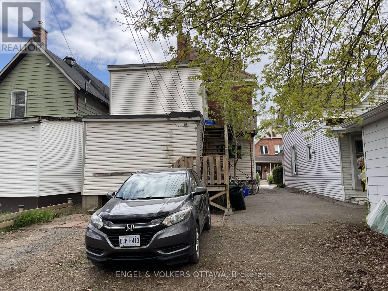 85 Waverley Street E, Ottawa, Ontario  K2P 0V1 - Photo 3 - X13470236