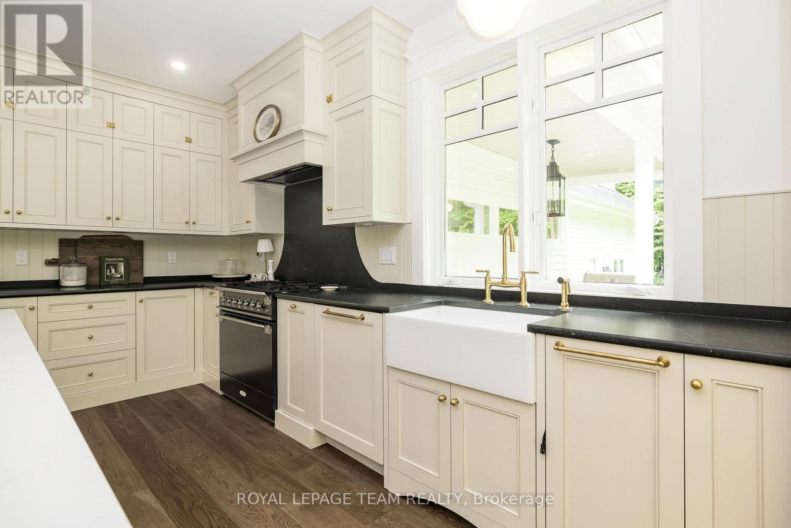 36 Marchbrook Circle, Ottawa, Ontario  K2W 1A1 - Photo 15 - X13470244