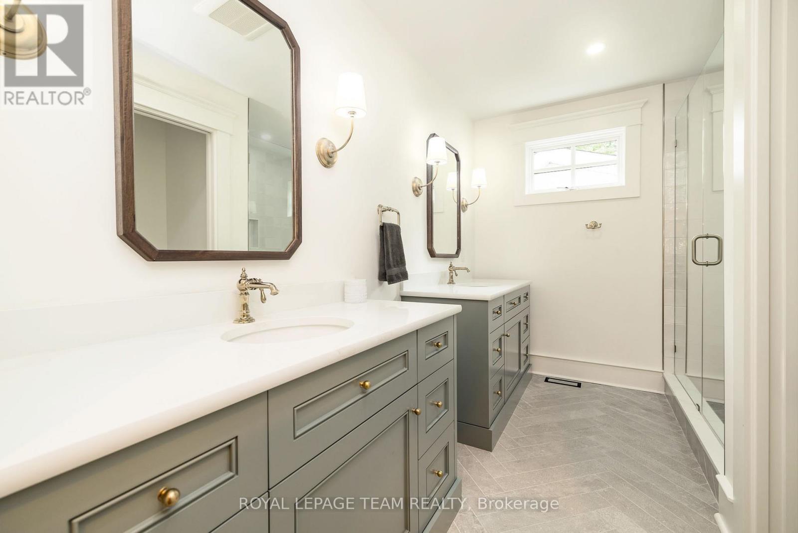 36 Marchbrook Circle, Ottawa, Ontario  K2W 1A1 - Photo 33 - X13470244