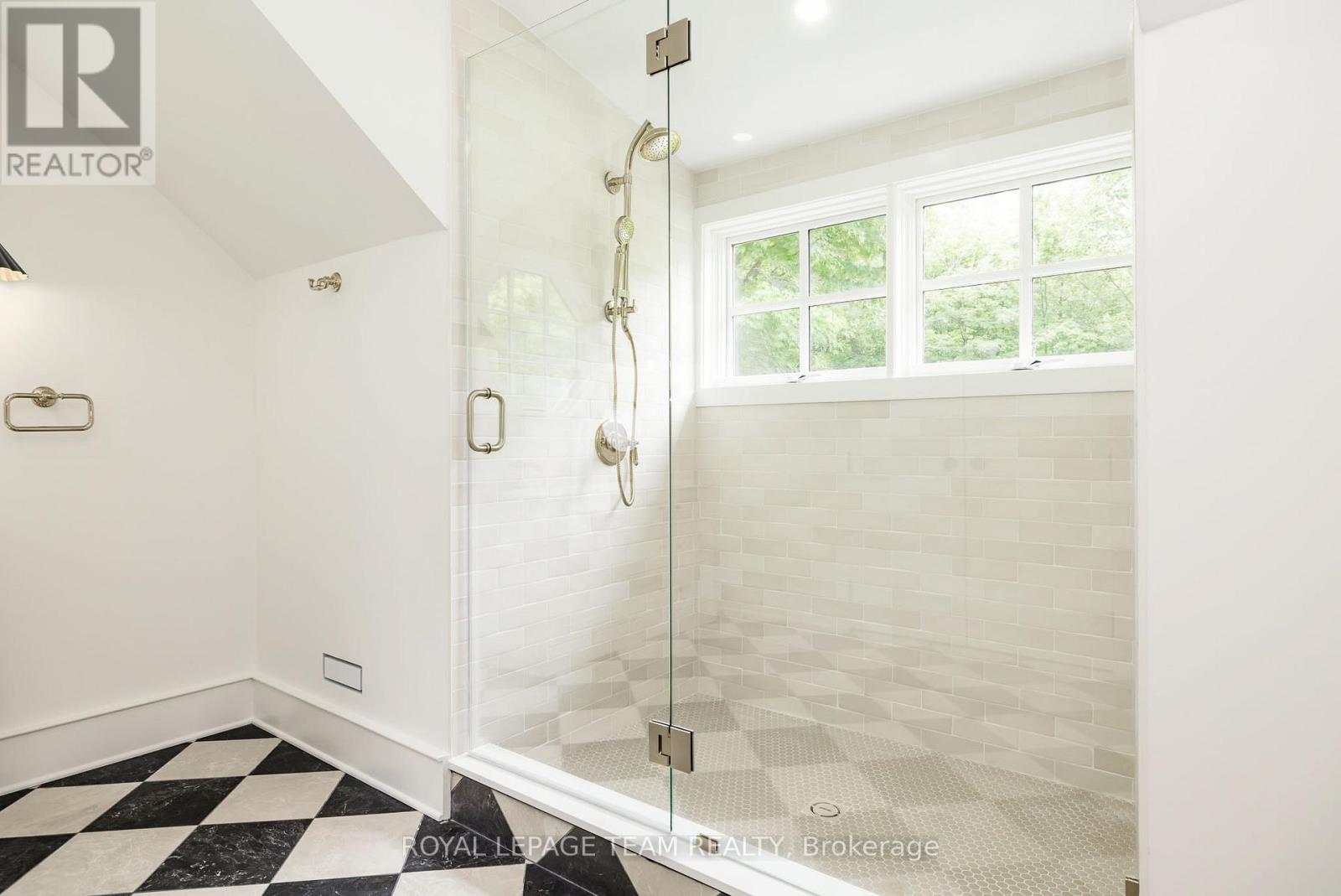 36 Marchbrook Circle, Ottawa, Ontario  K2W 1A1 - Photo 38 - X13470244