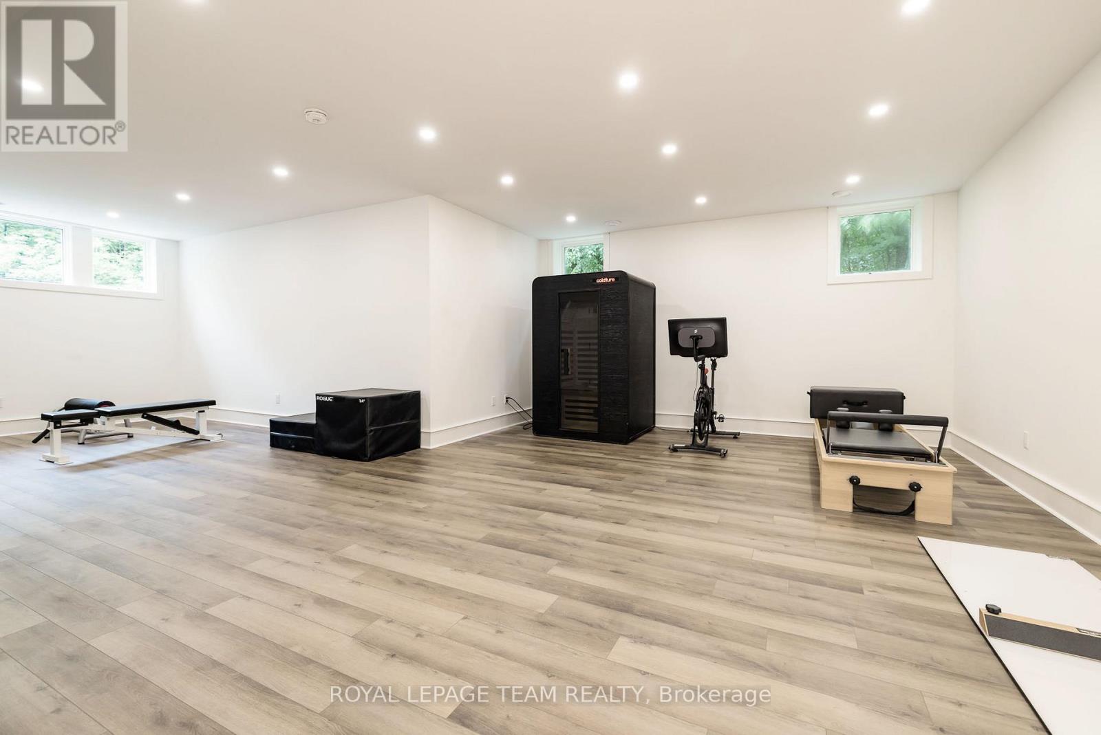 36 Marchbrook Circle, Ottawa, Ontario  K2W 1A1 - Photo 41 - X13470244