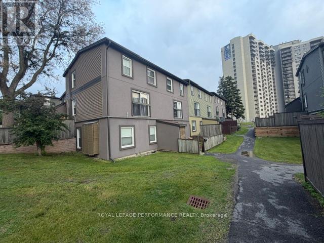 22 - 1250 Mcwatters Road, Ottawa, Ontario  K2C 3P5 - Photo 2 - X13470248