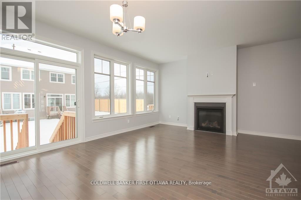 144 Angelonia Crescent, Ottawa, Ontario  K1T 0Y5 - Photo 9 - X13470308