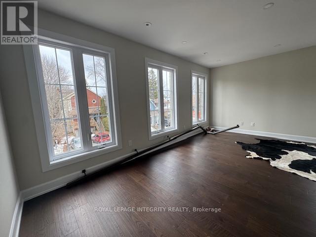 A - 9 Gwynne Avenue, Ottawa, Ontario  K1Y 1X1 - Photo 3 - X13470310