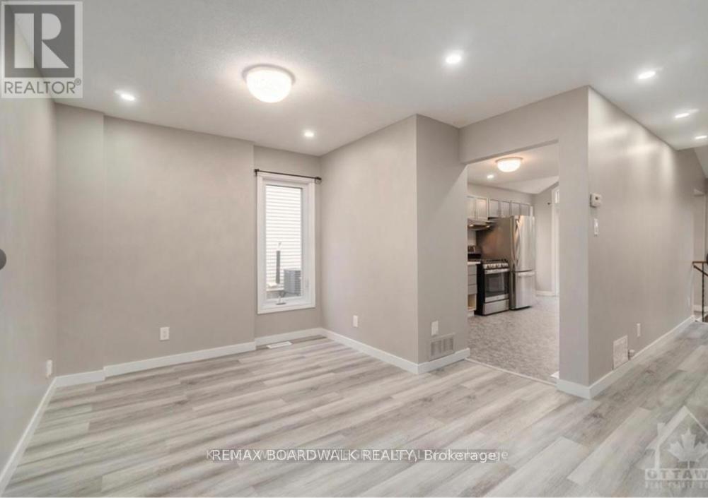 563 Latour Crescent, Ottawa, Ontario  K4A 1N6 - Photo 4 - X13470376