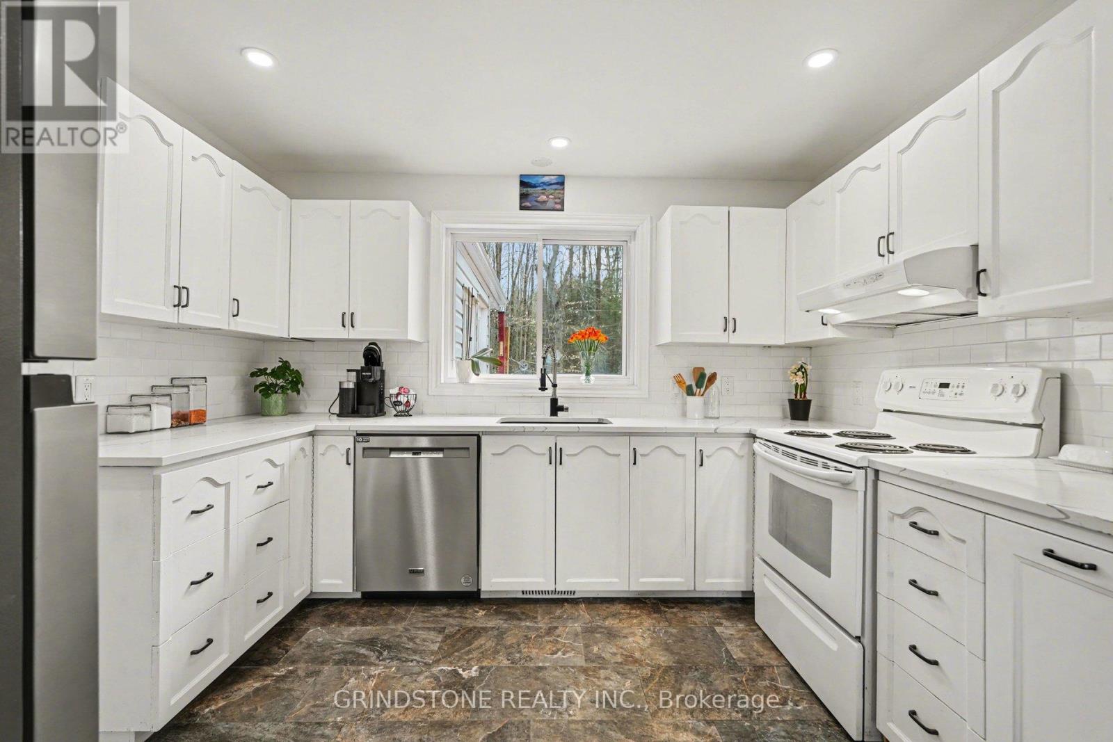 319 Riverwood Drive, Ottawa, Ontario  K0A 3M0 - Photo 14 - X13470406