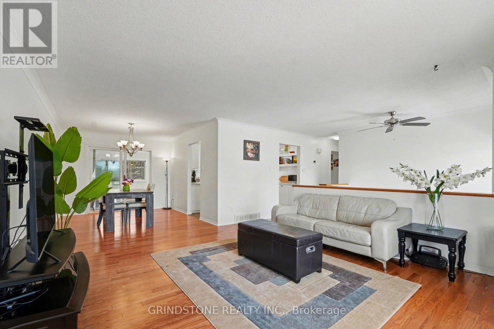 319 Riverwood Drive, Ottawa, Ontario  K0A 3M0 - Photo 2 - X13470406