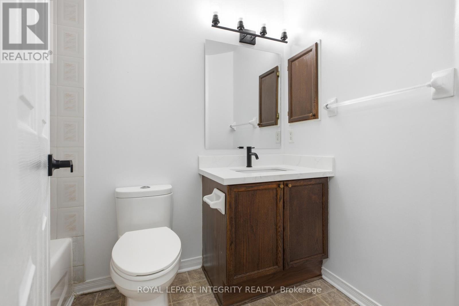 92 Inverkip Avenue, Ottawa, Ontario  K1T 4C3 - Photo 26 - X13470414