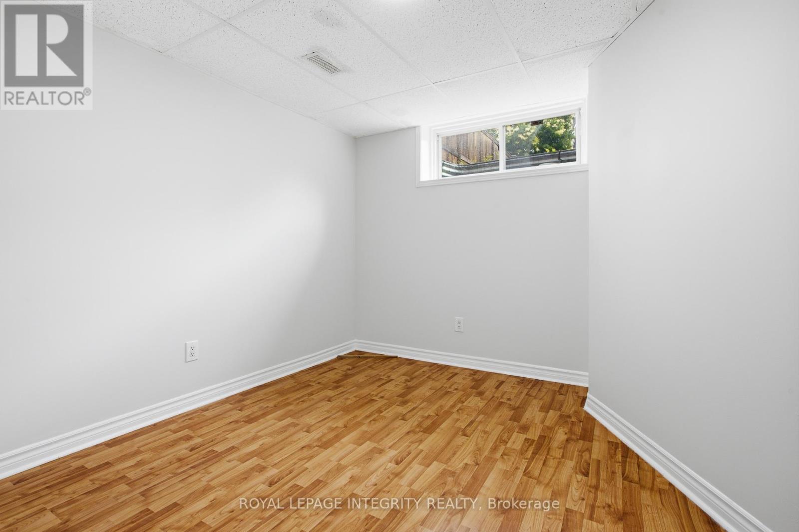 92 Inverkip Avenue, Ottawa, Ontario  K1T 4C3 - Photo 30 - X13470414